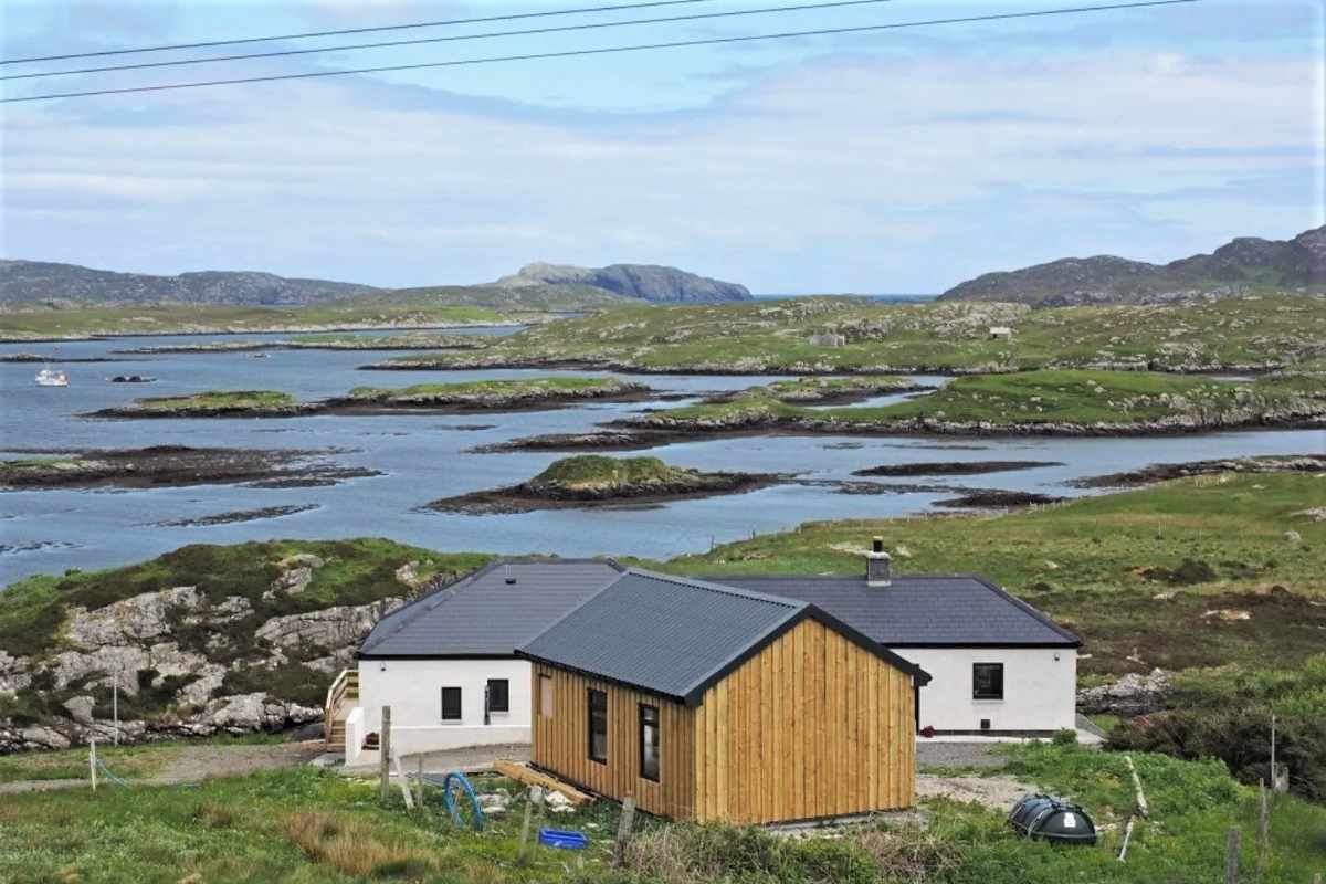 seaview-cottage-in-northbay-near-eriskay-scotland-sea-view-cottages