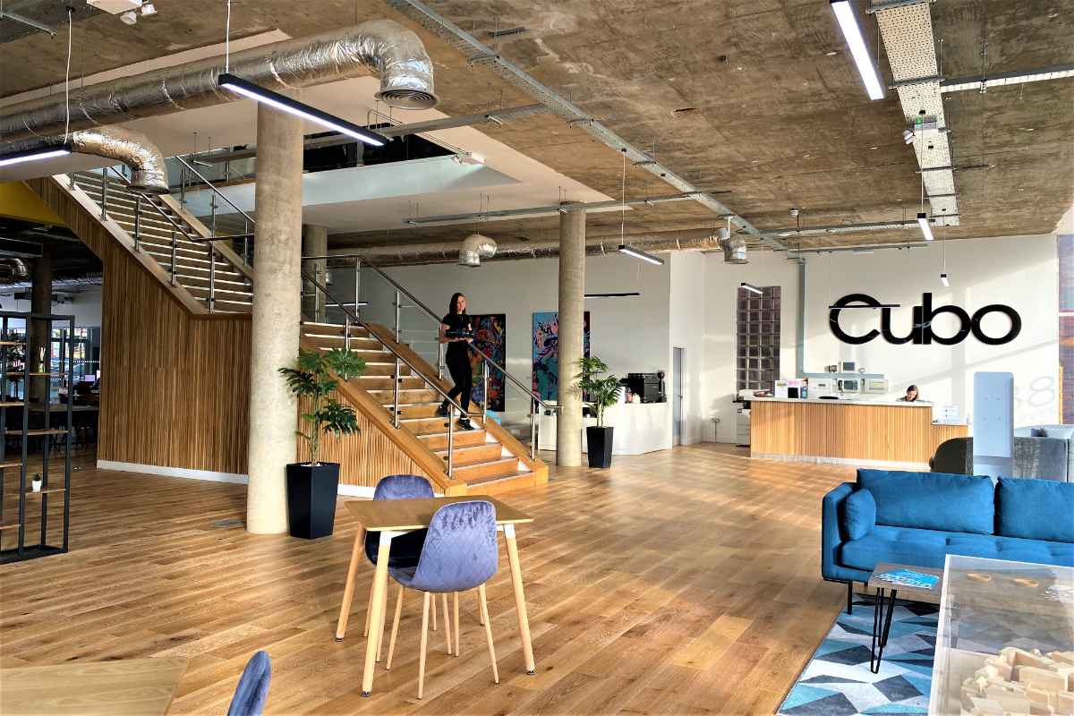 interior-of-cubo-work-coworking-spaces-sheffield