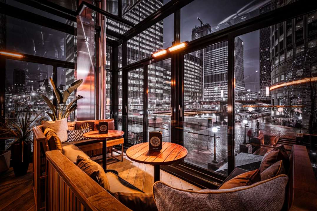 interior-of-the-alchemist-canary-wharf-at-nighttime