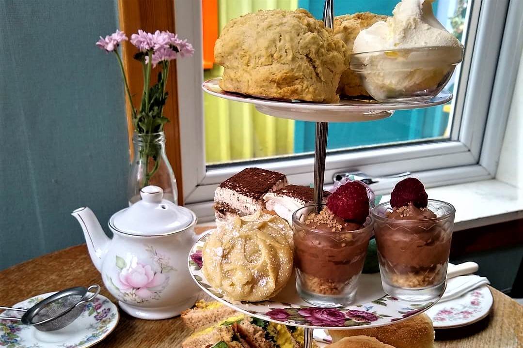 tea-cakes-and-scones-at-the-hidden-lane-tearoom