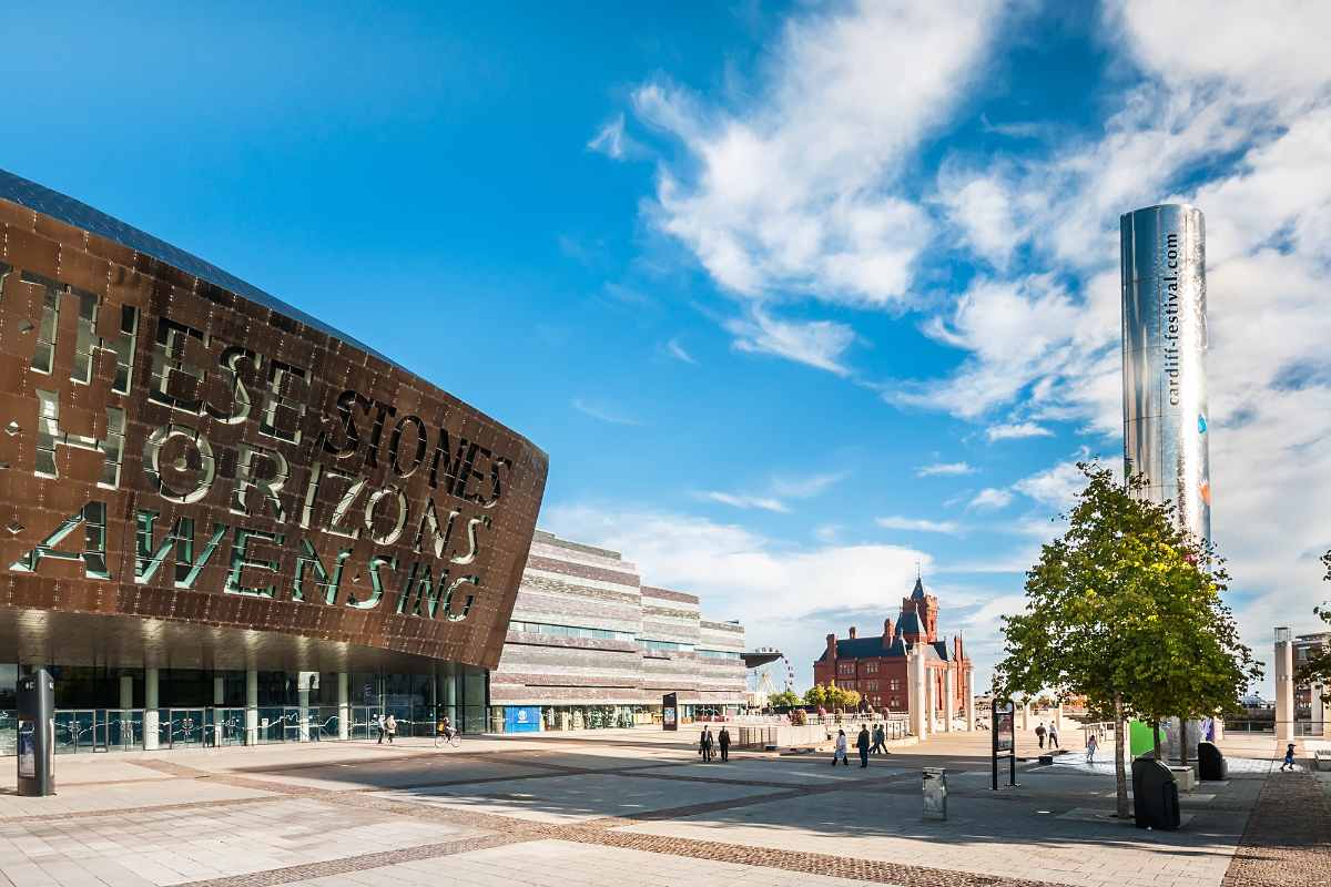 exterior-of-cardiff-millennium-centre-on-sunny-day