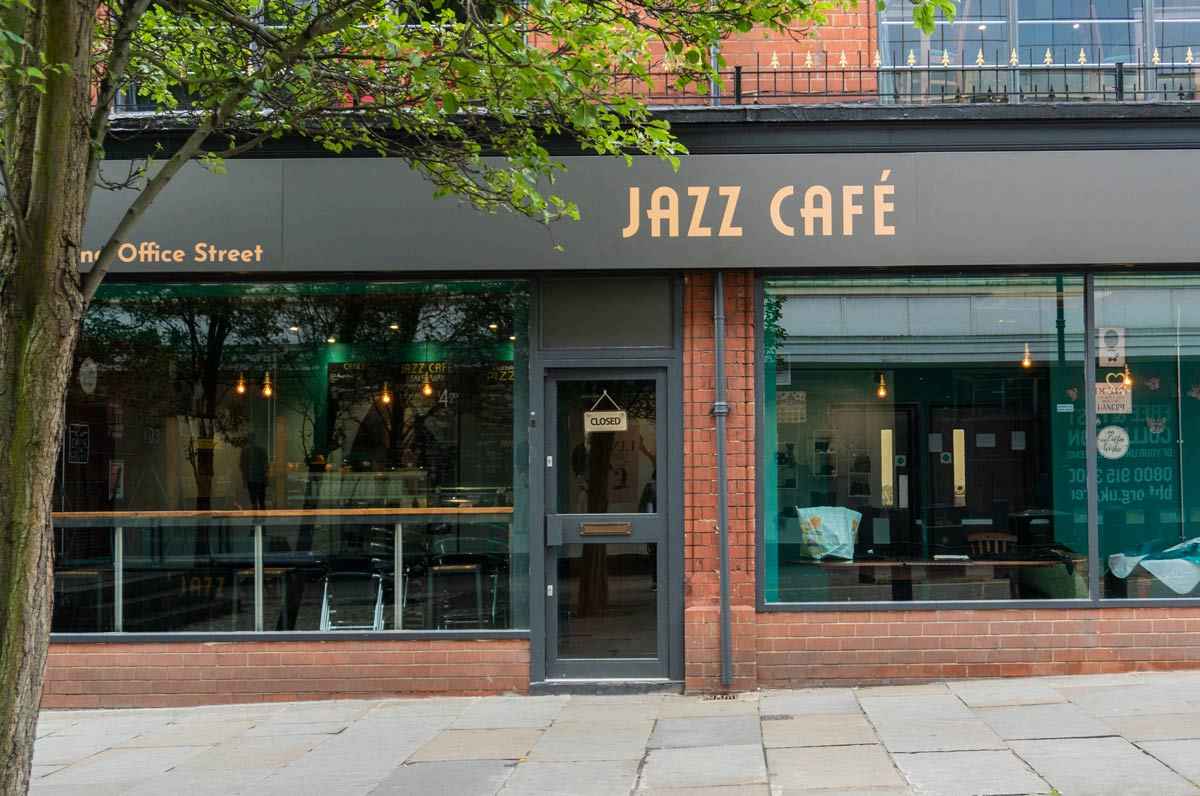 exterior-of-jazz-cafe-in-daytime