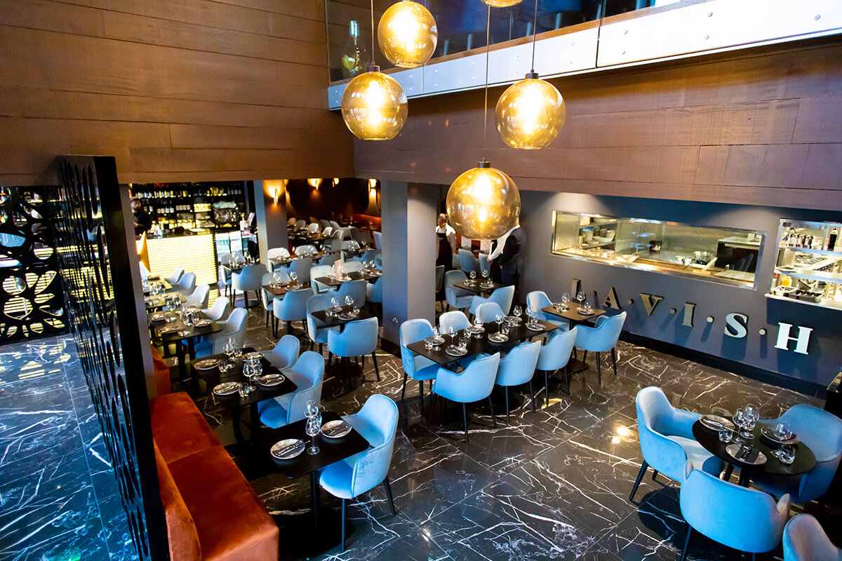 restaurant-tables-and-chairs-inside-lavish-bar-and-grill