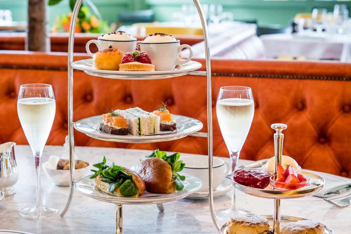 the-ivy-champagne-afternoon-tea-harrogate