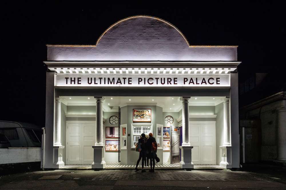 the-ultimate-picture-palace-at-night-date-ideas-oxford