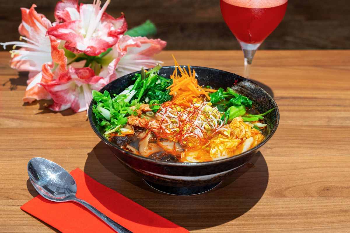 bowl-from-feel-seoul-good-vegan-prenzlauer-berg