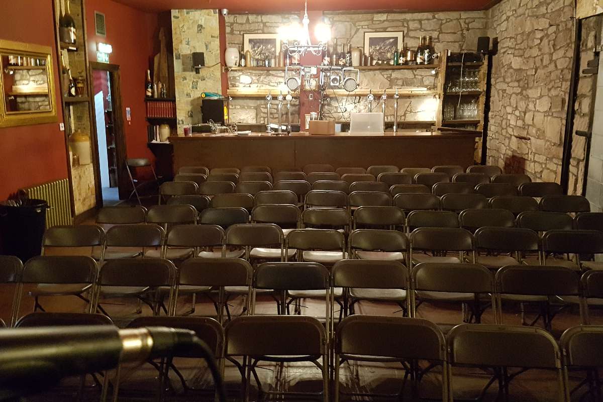 interior-of-just-the-tonic-comedy-club-in-the-daytime-date-ideas-nottingham