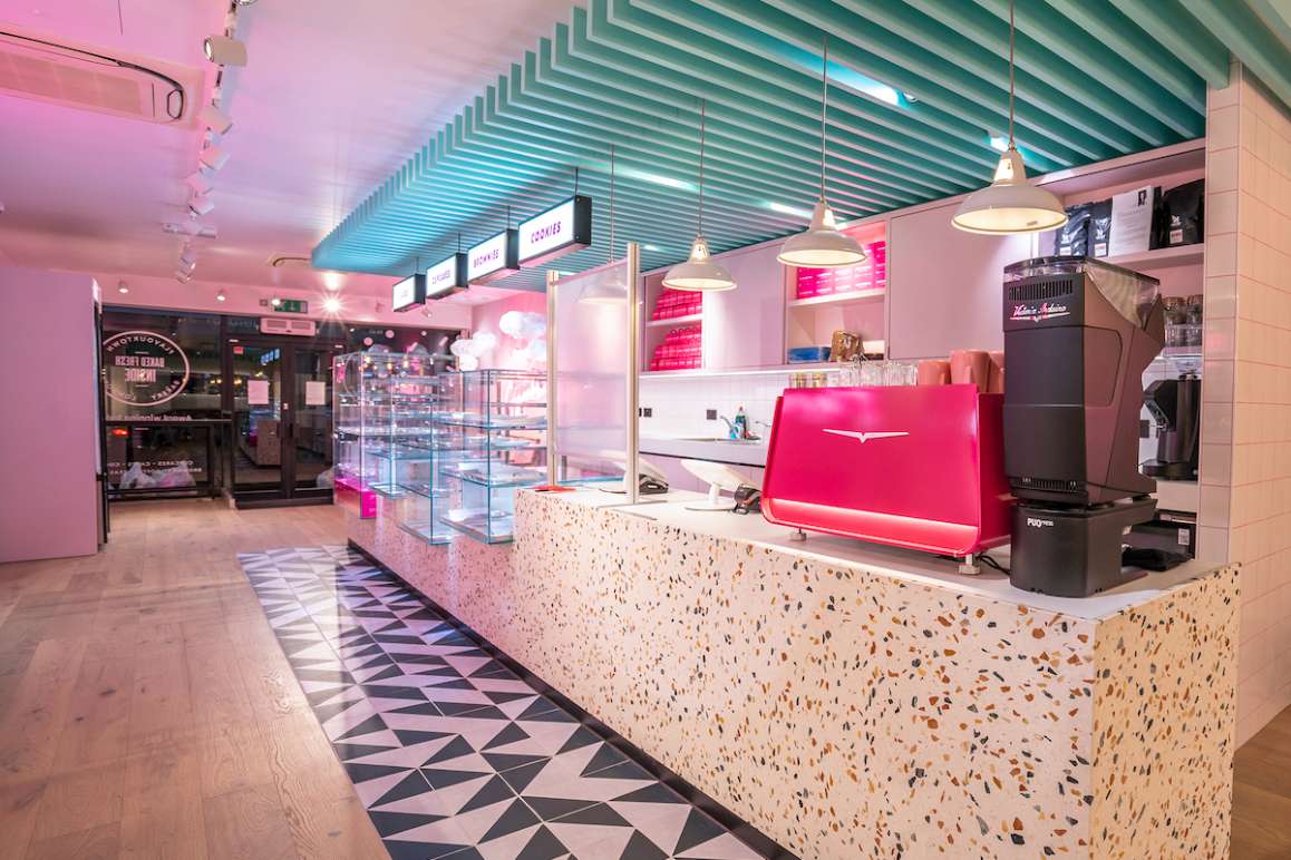 interior-of-flavourtown-bakery-in-the-daytime-gluten-free-cakes-london