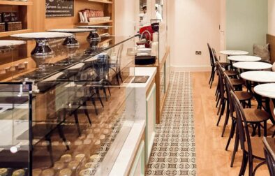 interior-of-manna-dew-bakery-in-the-daytime-gluten-free-donuts-london