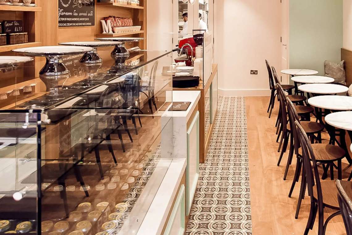 interior-of-manna-dew-bakery-in-the-daytime-gluten-free-donuts-london