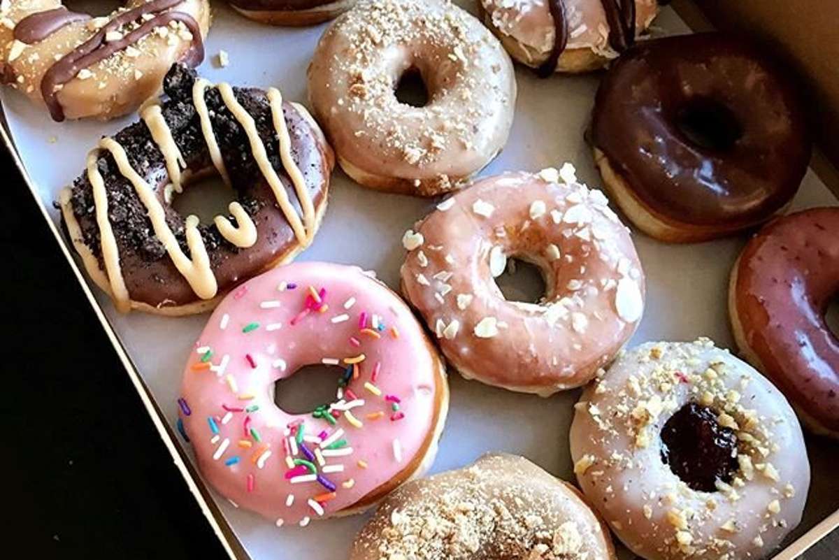 selection-of-donuts-in-a-box-at-dun-well-doughnuts-vegan-donuts-nyc