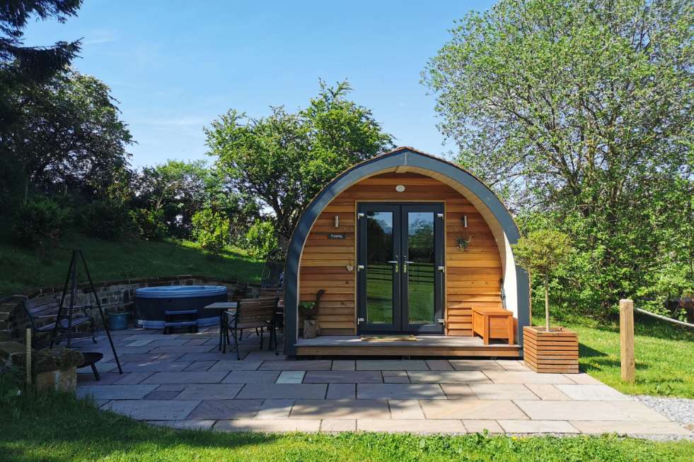 exterior-of-a-pod-at-whorlton-pods-in-the-daytime-glamping-pods-yorkshire