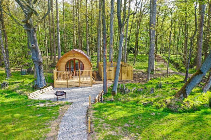 exterior-of-pods-at-wighill-park-glamping-pods-in-the-daytime
