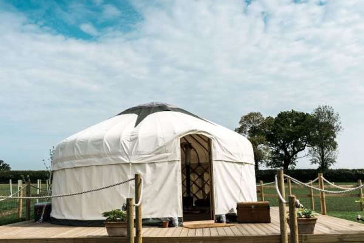 exterior-of-yurt-nuru-at-jubilee-barn-glamping-in-the-daytime-glamping-northamptonshire