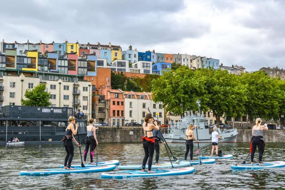 stand-up-paddleboarding-with-sup-bristol-date-ideas-bristol